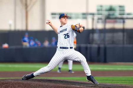 CHAMPAIGN, IL - April 11, 2026 - Right Handed Pitcher Mitch Dye (#26) during the game between the New Orleans Privateers and the Illinois Fighting Illini at Illinois Field in Champaign, IL. Photo By Ashley Ray/Fighting Illini