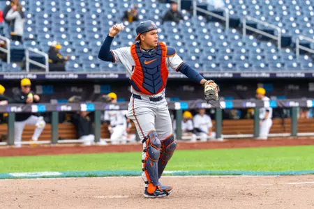 OMAHA, NE - May 19, 2026 - Catcher Daniel Contreras (#19) during the Big Ten Tournament game between the Iowa Hawkeyes and the Illinois Fighting Illini at Charles Schwab Field in Omaha, NE. Photo By Ashley Ray/Fighting Illini