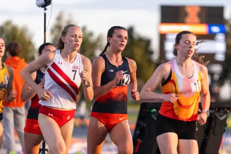 CHAMPAIGN, IL - May 02, 2026 - Distance Runner Kennady Anderson during Gary Wieneke Memorial Meet at Demirjian Park in Champaign, IL. Photo By Knox Mynatt/Fighting Illini