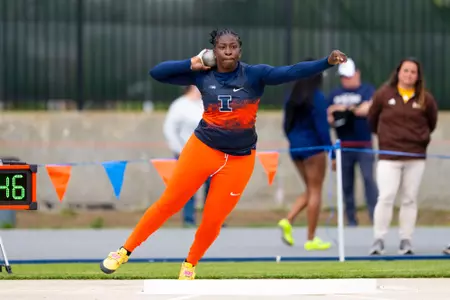 CHAMPAIGN, IL - May 02, 2026 - Thrower Oluwatomilayo Akintunde during the Gary Wieneke Memorial Meet at Demirjian Park in Champaign, IL. Photo By Ashley Ray/Fighting Illini