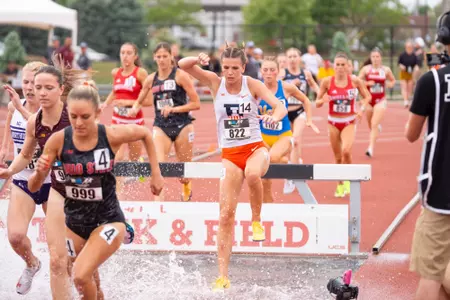 May 16, 2026 - Distance Runner Kennady Anderson during Big Ten Outdoor Championships at Nebraska Outdoor Track in Lincoln, NE. Photo By Nick Tomanelli/Fighting Illini