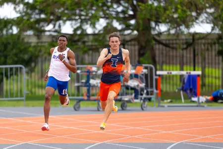 CHAMPAIGN, IL - May 02, 2026 - Sprinter Jackson Gilbert during Gary Wieneke Memorial Meet at Demirjian Park in Champaign, IL. Photo By Ashley Ray/Fighting Illini
