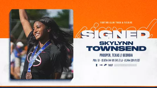Skylynn Townsend Signing