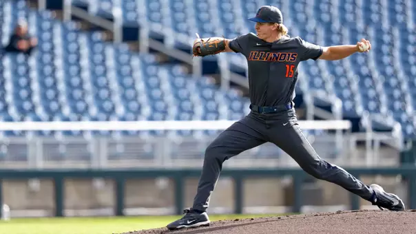OMAHA, NE - May 20, 2026 - Left Handed Pitcher Aidan Flinn (#15) during the Big Ten Tournament game between the Purdue Boilermakers and the Illinois Fighting Illini at Charles Schwab Field in Omaha, NE. Photo By Ashley Ray/Fighting Illini