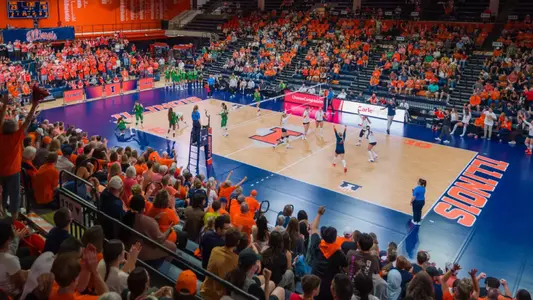 CHAMPAIGN, IL - September 26, 2025 - \vb during the match between the Oregon Ducks and the Illinois Fighting Illini at Huff Hall in Champaign, IL. Photo By Eason Zhou/Fighting Illini