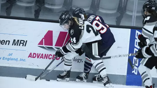 Hayley Lunny vs. UConn