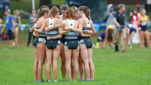 Womens Cross Country Huddle