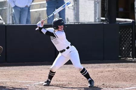 Emma Eichten softball at-bat