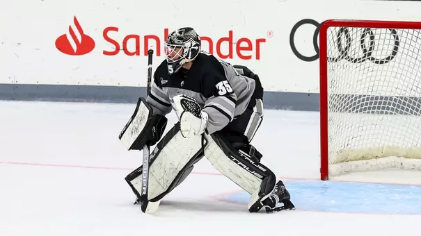Men's Hockey's Philip Svedeback in action at Schneider Arena
