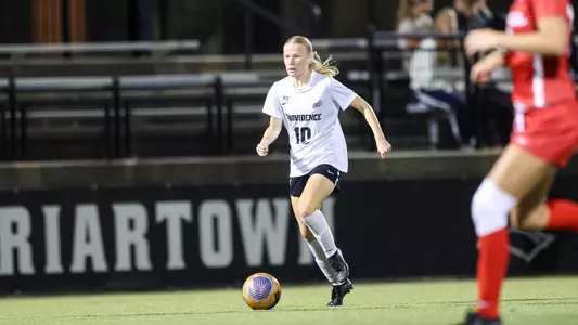 Isabella Kloock-Jensen takes the ball upfield on September, 11, 2025; Providence, Rhode Island; during a non conference matchup between Cornell and Providence College. The Friars and Big Red played to a 1-1 tie. Photo by Brian Foley for Foley Photography