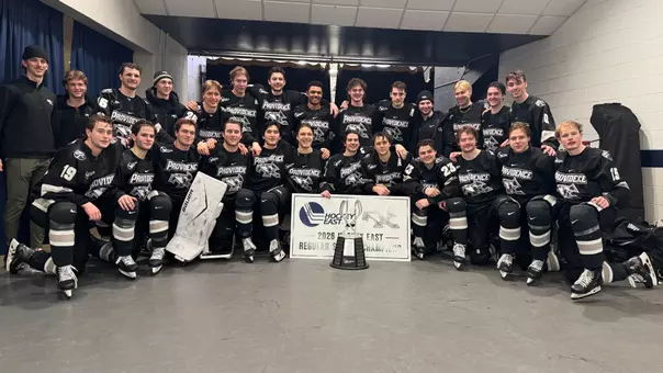 Men's Hockey Regular Season Champions Group shot