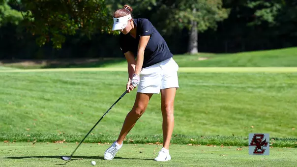 Women's golfer Gwendolyn Yarnall hitting a tee shot