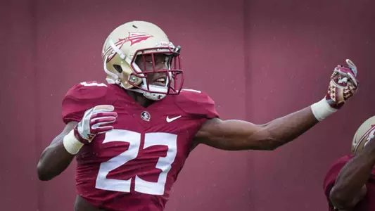 Nasirildeen Makes Fast First Impression