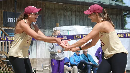 Paranagua and Freire Sweep National and Conference Weekly Honors