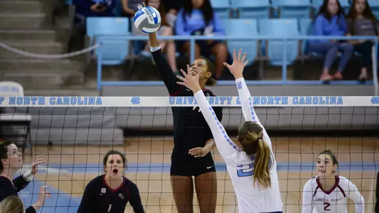 Volleyball Sweeps Tar Heels in Chapel Hill