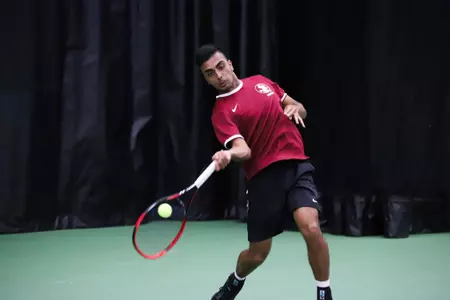 Men’s Tennis Falls to Florida 4-1