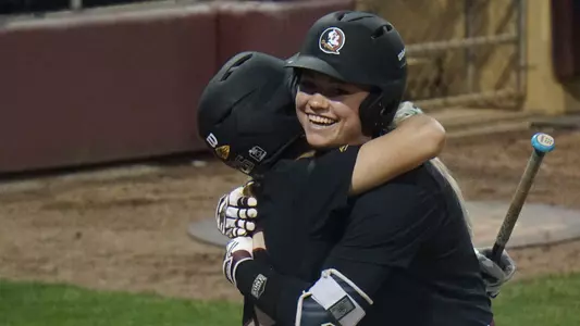 No. 1 Softball Extends Winning Streak To 18 Games