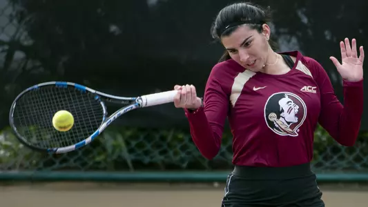 Women’s Tennis Sweeps Doubleheader