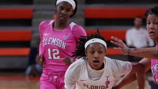 Ekhomu’s 27 Not Enough as Seminoles Fall to Tigers