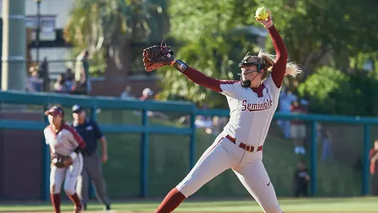 Softball Shuts Out Syracuse To Open Series