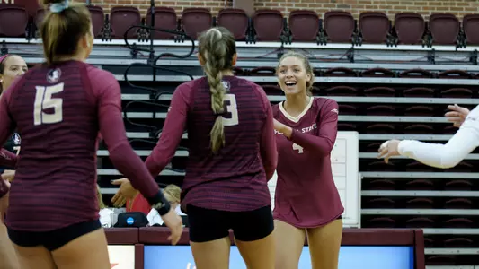 Straight-Set Stunner! Volleyball Sweeps No. 3 Minnesota