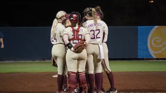 Softball Drops Sunday Finale To No. 2 UCLA