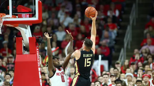 Walker, Williams Help No. 8 Seminoles Beat Wolfpack 67-61