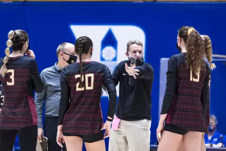 Volleyball Reels Off Seventh Straight Win