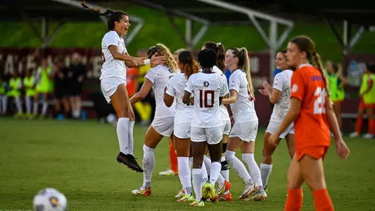 Soccer Takes Down Rival Gators, 5-2, at Home