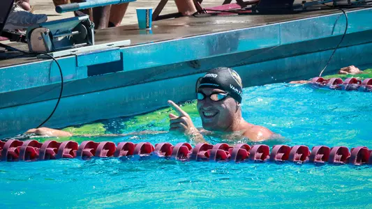 Noles Hold the Lead After Day One