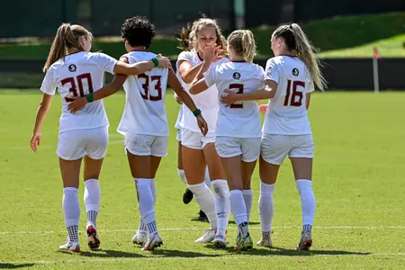 Soccer Stays Unbeaten With a 4-1 Win Over Miami