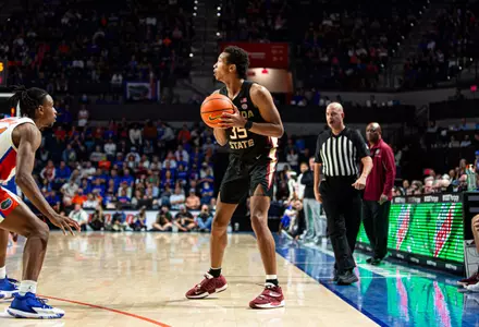 Basketball Falls to Florida 71-55