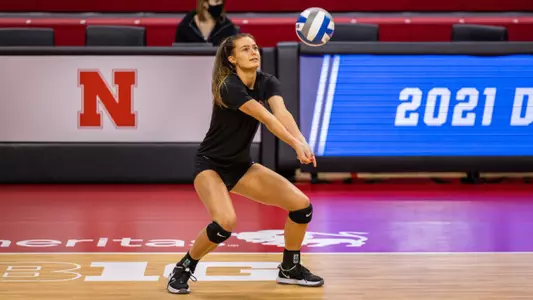 Volleyball Battles Kansas State in NCAA First Round