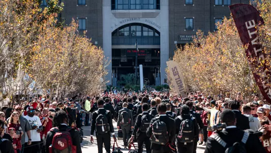 Seminoles Hire Fuller, Ratliff To Off-Field Staff