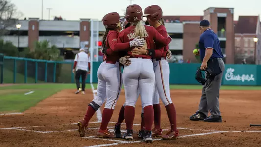 Softball Earns Midweek Win Over Oakland