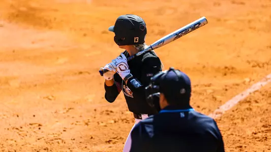 Softball Cruises to Victories Over UNF and Jacksonville