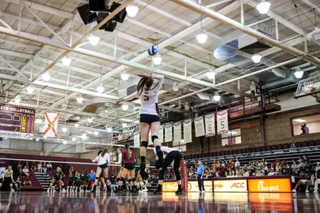 Noles Blast Blazers in Three Sets