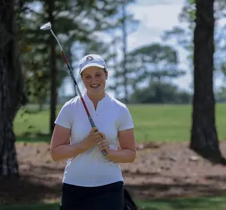 W. Golf: First Place Lead Extended At Schooner Fall Classic