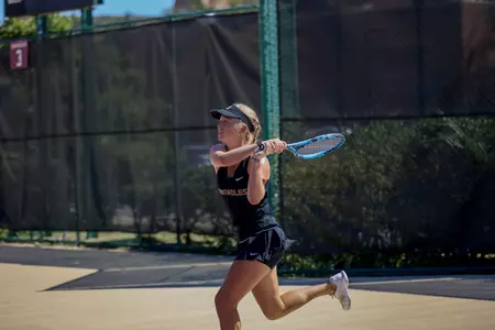 W. Tennis: Saric, Three Doubles Teams Advance At ITA Regionals