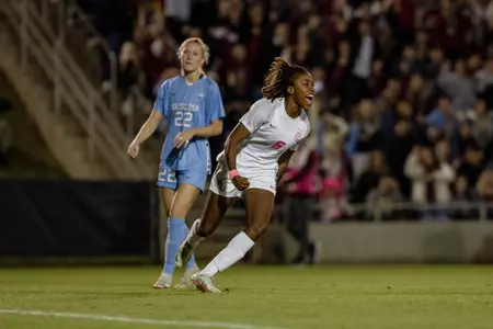 Soccer Falls to No. 2 North Carolina 2-1