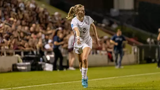 Nighswonger Named United Soccer Coaches Scholar Player of the Year