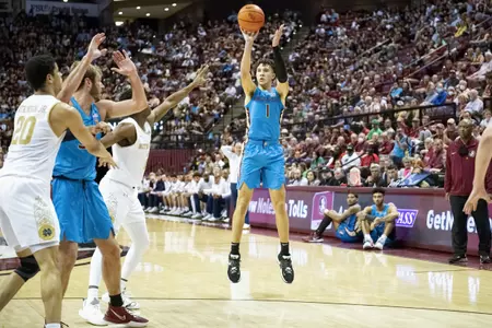 M. Basketeball Plays Host To Notre Dame Wednesday At 8:30 P.M.