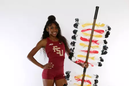 Three Noles Post Top 10 Marks at Razorback Invitational