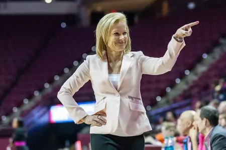 Women’s Basketball To Celebrate Coach Sue on Sunday