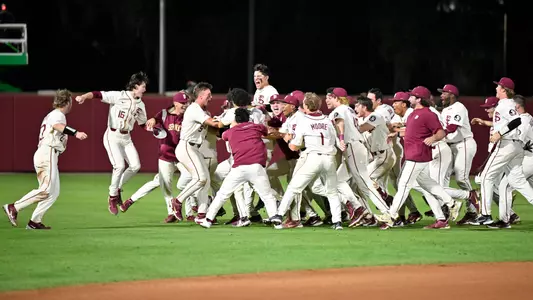 ??: De Sedas’s Walk-Off Double Leads Noles Past USF