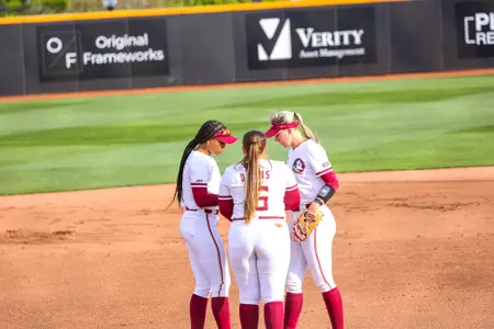 No. 4 Softball Hosts No. 15 Florida in Fresh From Florida Sunshine Showdown