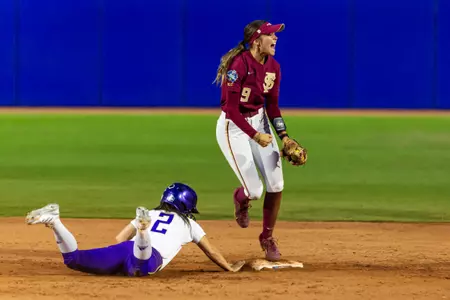 Seminoles Advance to Women’s College World Series Semifinal