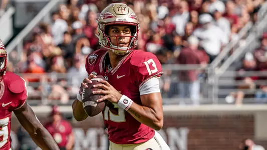 Travis Named Manning Award Finalist Image