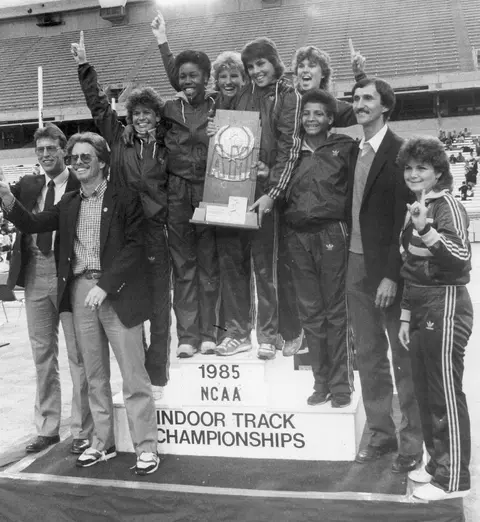 85-Indoor-National-Champions-941x1024