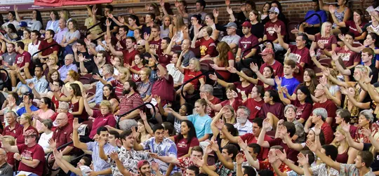 Tully Crowd